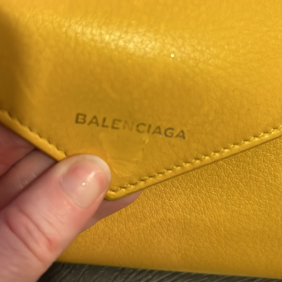 BALENCIAGA Yellow Clutch Wallet With Chain - Picture 4 of 15